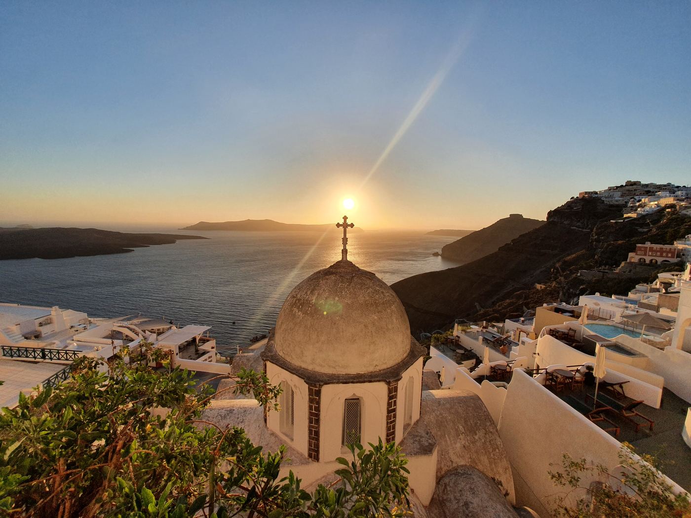 Santorini ferry port