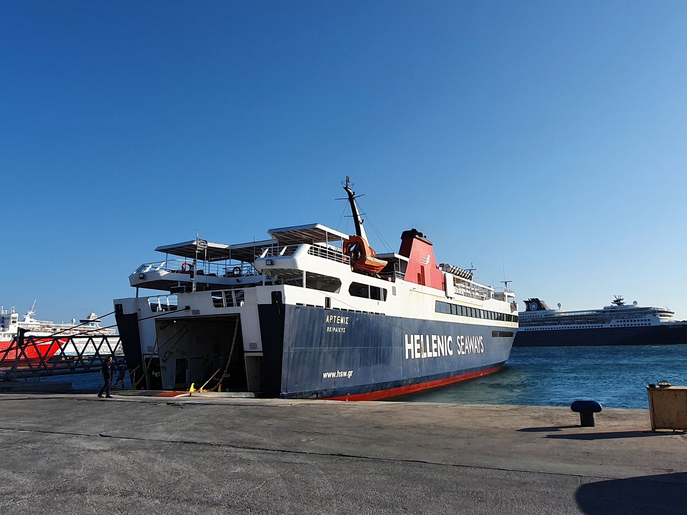Lavrio ferry port