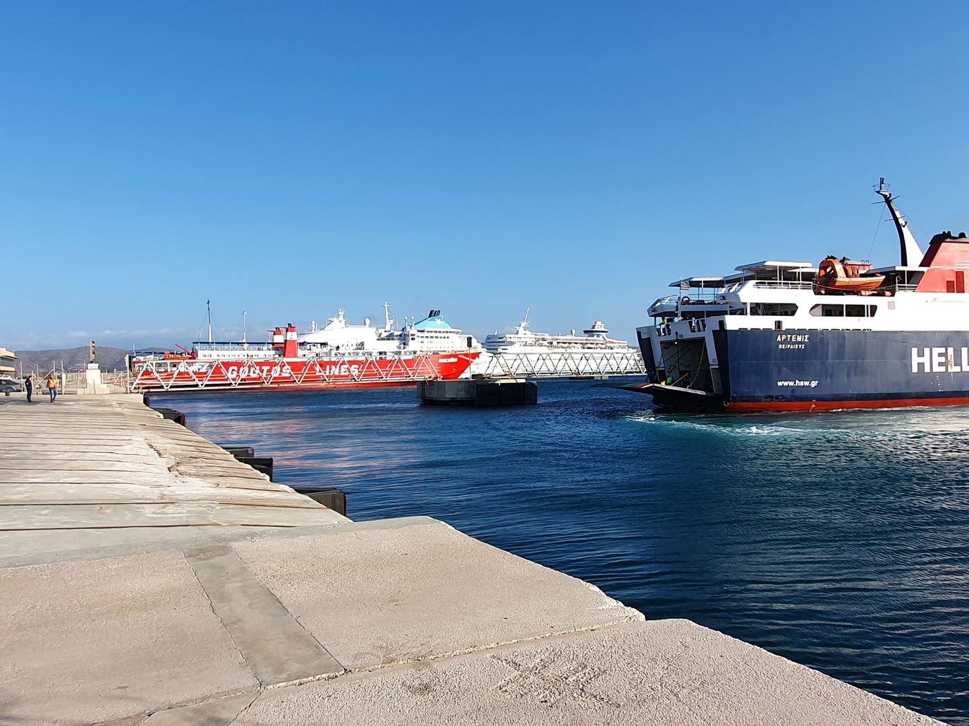 Lavrio ferry port