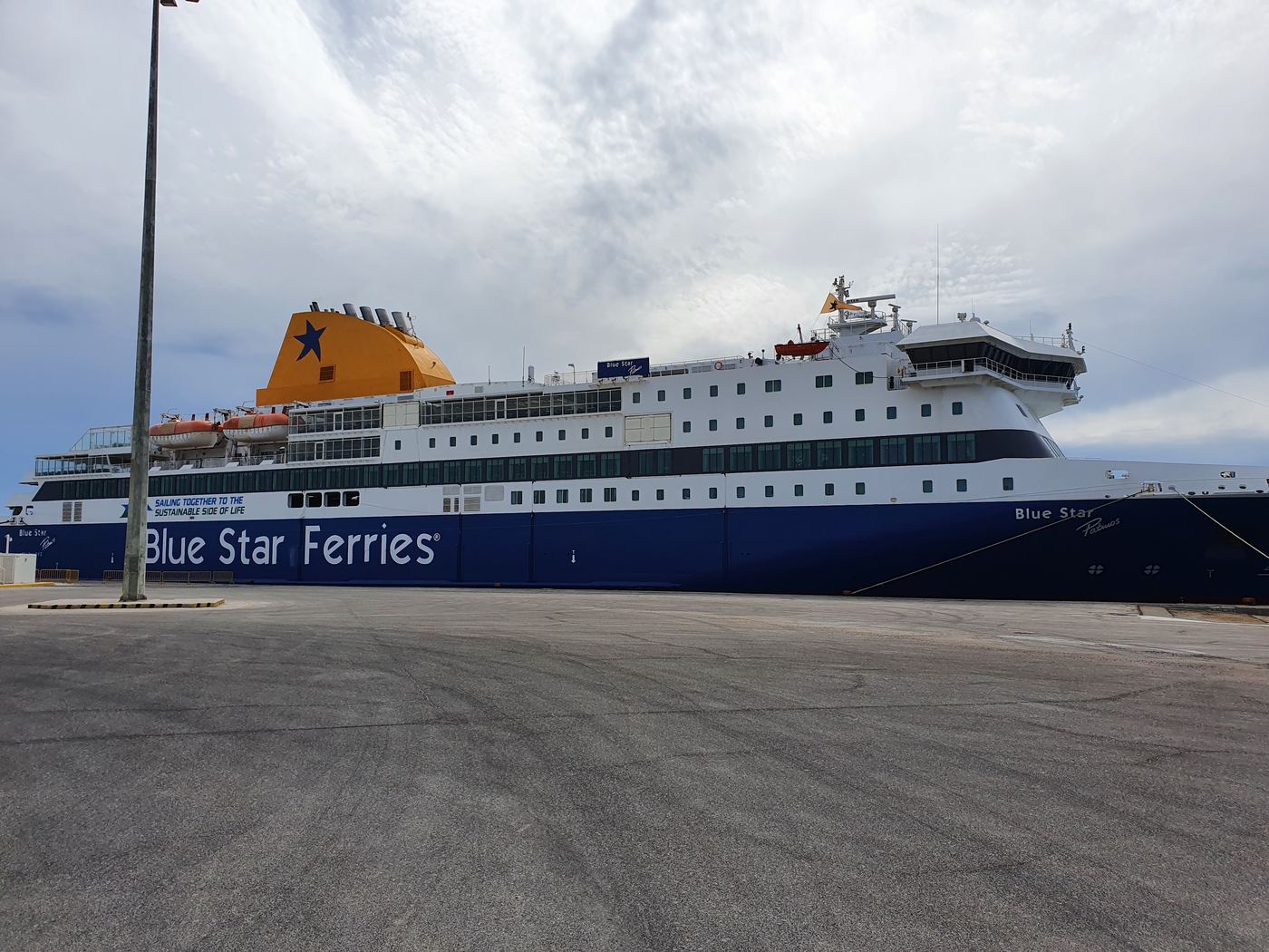 Rhodes ferry port